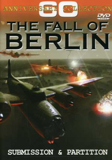 FALL OF BERLIN / (B&W)