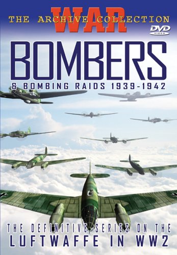 BOMBERS & BOMBING RAIDS 1939-1942 / (B&W)