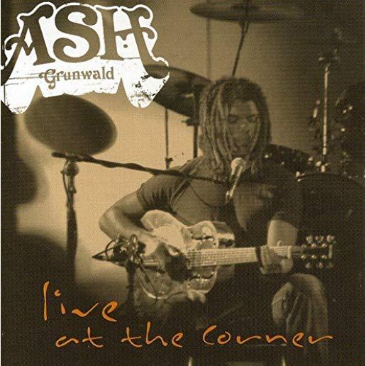 LIVE AT THE CORNER HOTEL (ASIA)